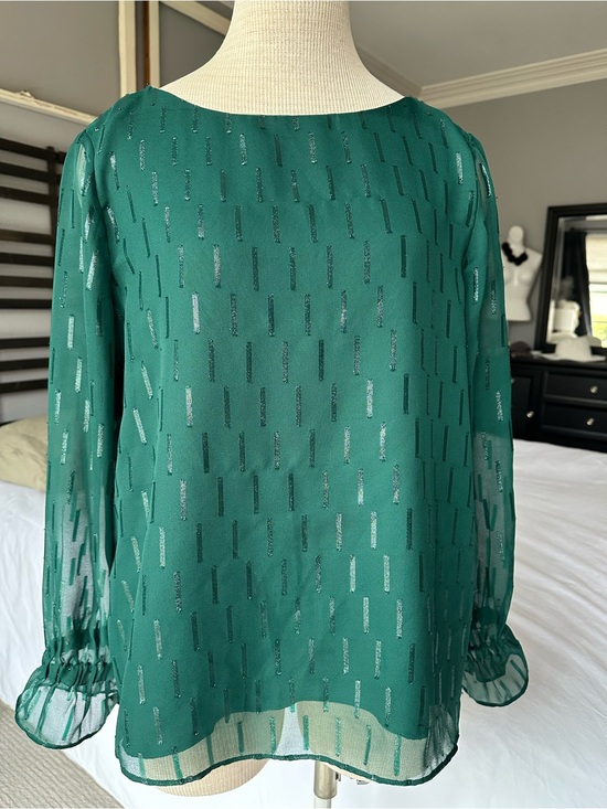 Banana Republic Tops - Banana Republic emerald green metallic sheer blouse, size large